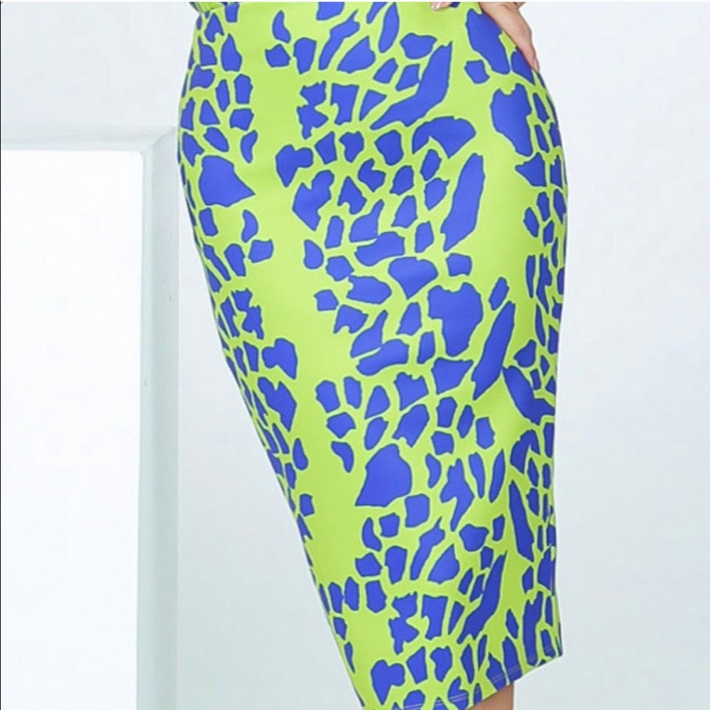 LIME GREEN PRINT  SCUBA SKIRT